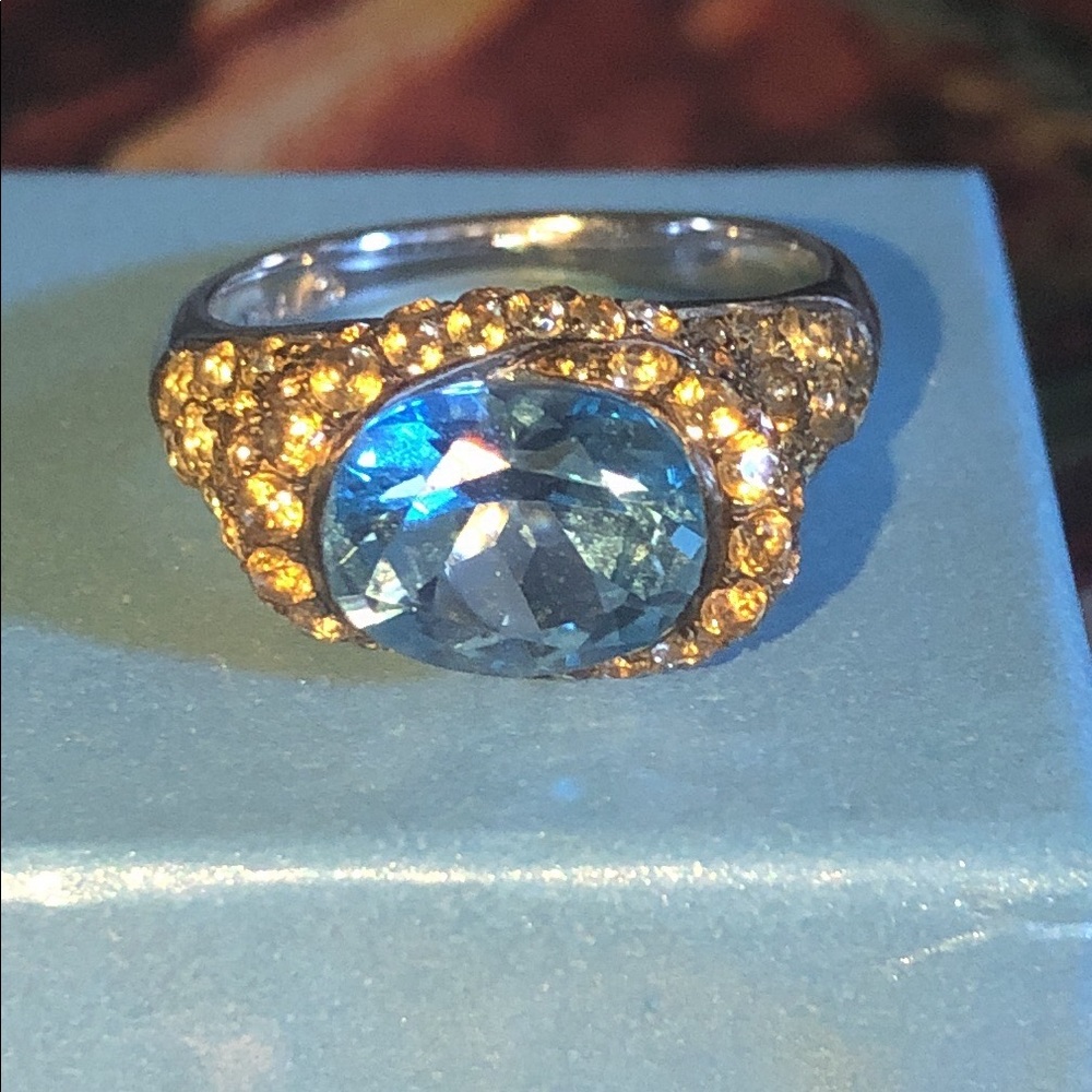 Topaz ring in sterling silver